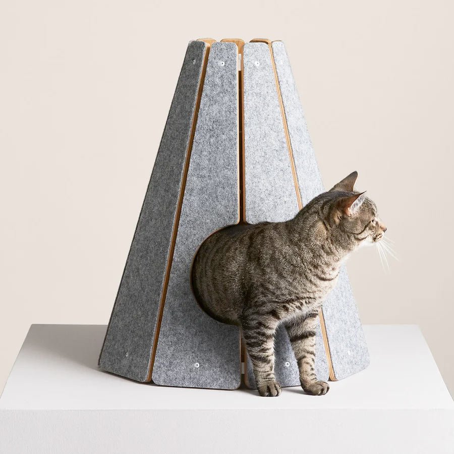 Tuft-And-Paw-Happy-Camper-luxury-Cat-Bed Tuft And Paw Happy Camper luxury Cat Bed